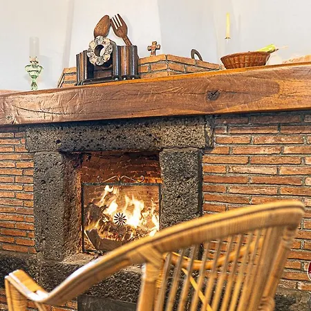 シャレー Il Palmento Del Vulcano